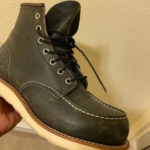 Red Wings Classic Moc